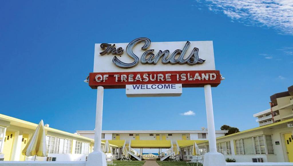 The Sands Of Treasure Island Hotel St. Pete Beach Exterior photo